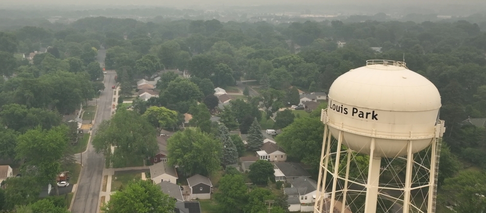 smoky air blankets the city of St. Louis Park