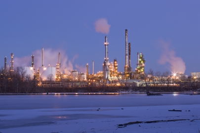 Oil refinery on Mississippi River in St. Paul Park, Minnesota