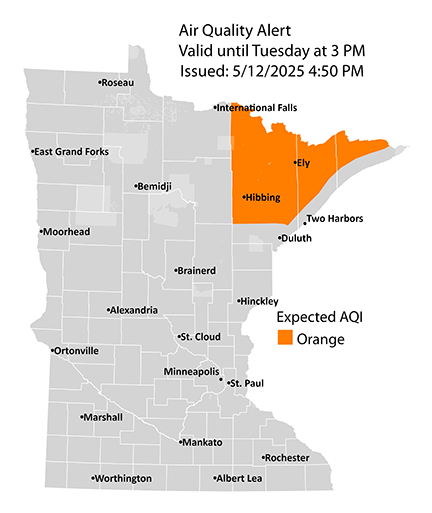 Map showing active air quality alert in the orange category for North Eastern Minnesota, including Hibbing and Ely.