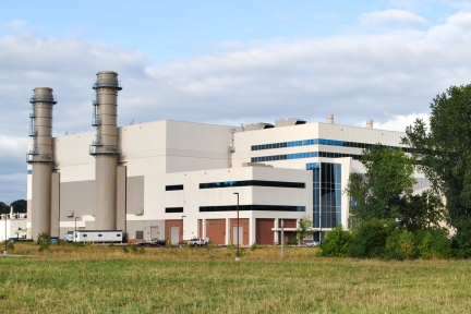 The Xcel Energy High Bridge facility reduces air emissions and produces more electrical output than the old coal burning plant it replaced. 